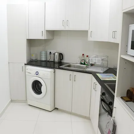 דירה Spacious Apartment, Near Pinikoudes