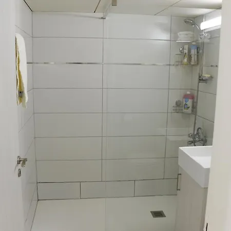 Spacious Apartment, Near Pinikoudes Lägenhet *