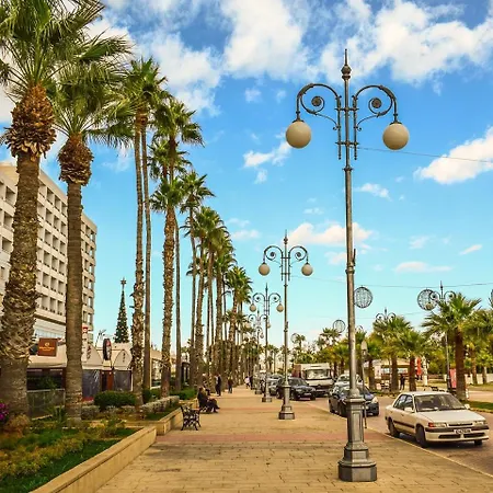 Lägenhet Spacious Apartment, Near Pinikoudes Larnaca