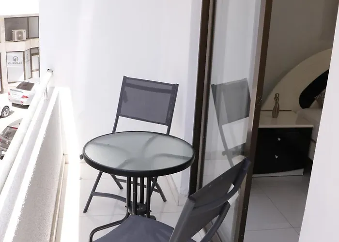 Spacious Apartment, Near Pinikoudes Apartamento Larnaca